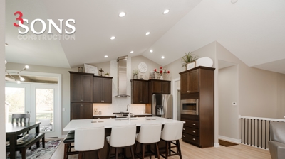 Dining area with table Photo